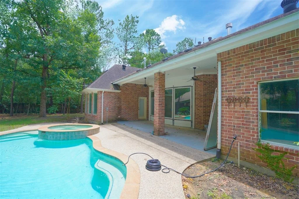 Photo of 13263 Brookfield Lane