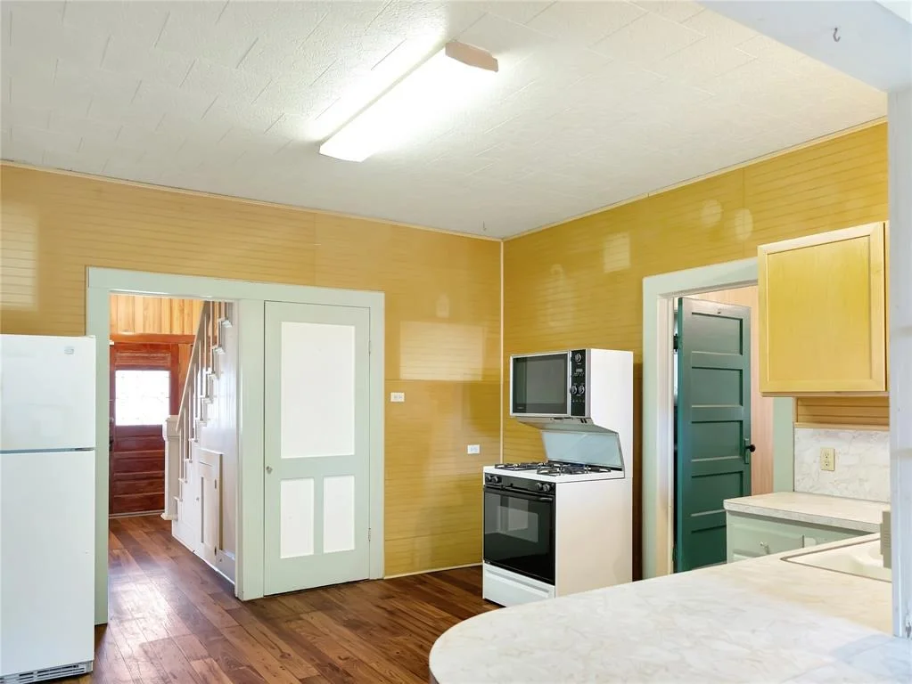 Photo of 1233 Eagle Lake Road