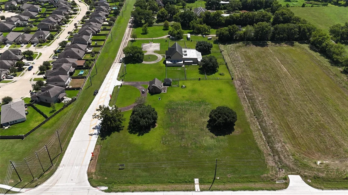 Photo of 3745 Clayhead Road