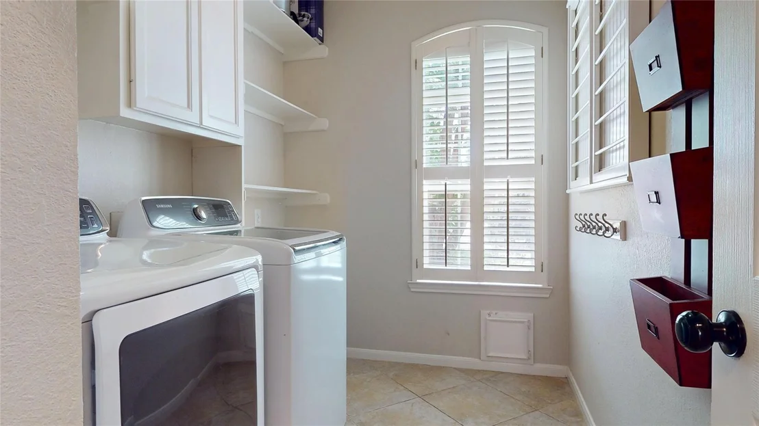 Photo of 1323 Hillside Forest Drive