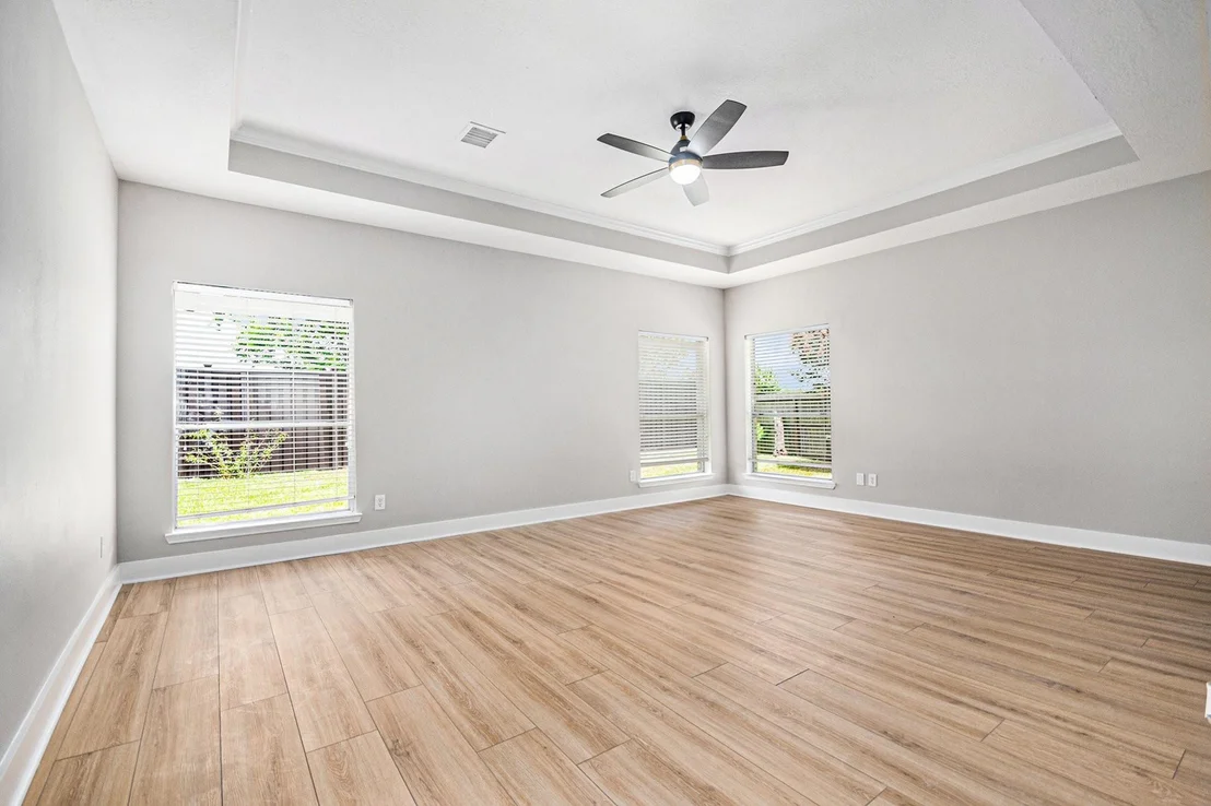 Photo of 7643 Rainbow Bend Drive