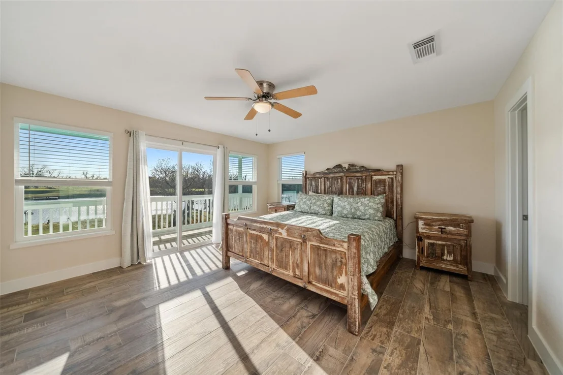 Photo of 414 County Road 243