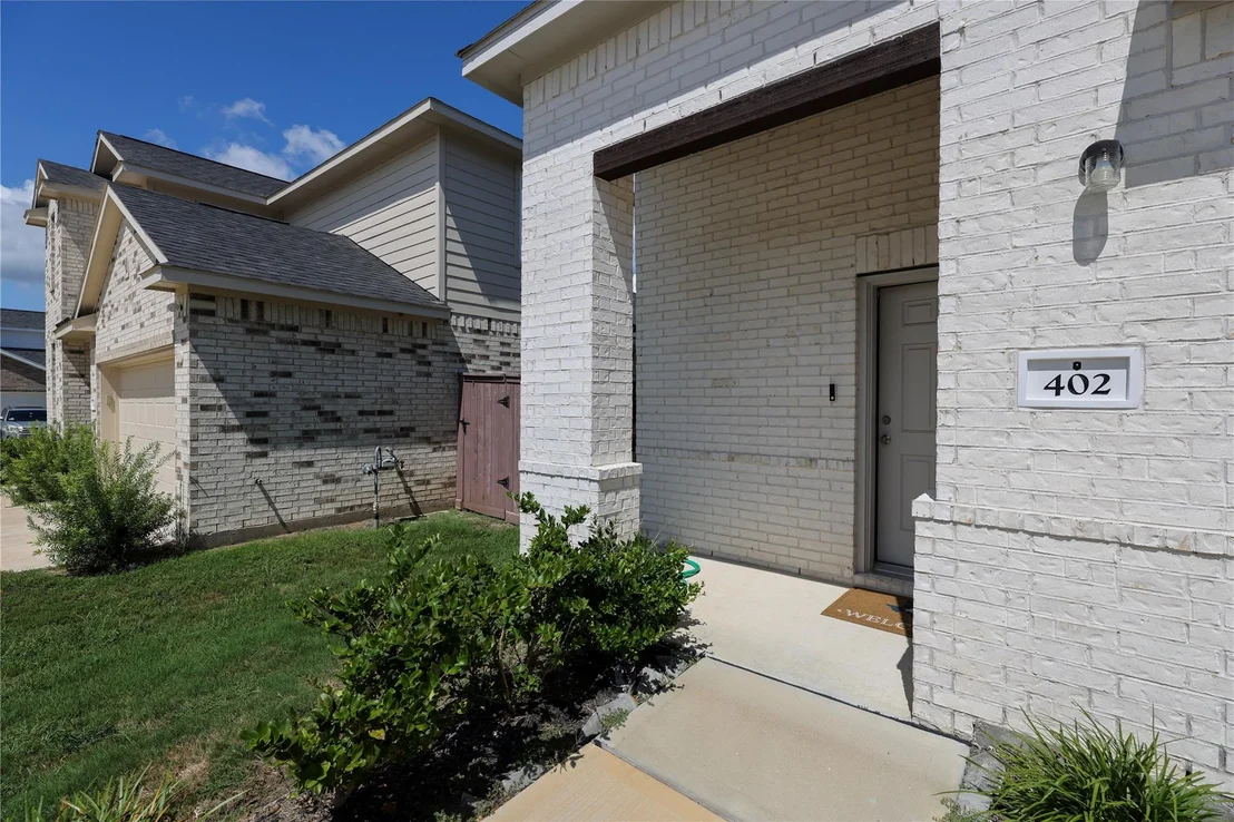 Photo of 402 Flycatcher Court