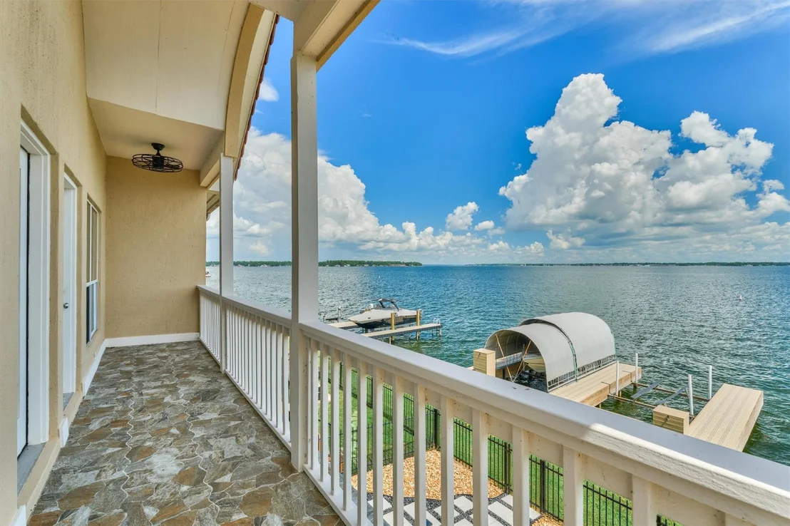 Photo of 4 Regency Point