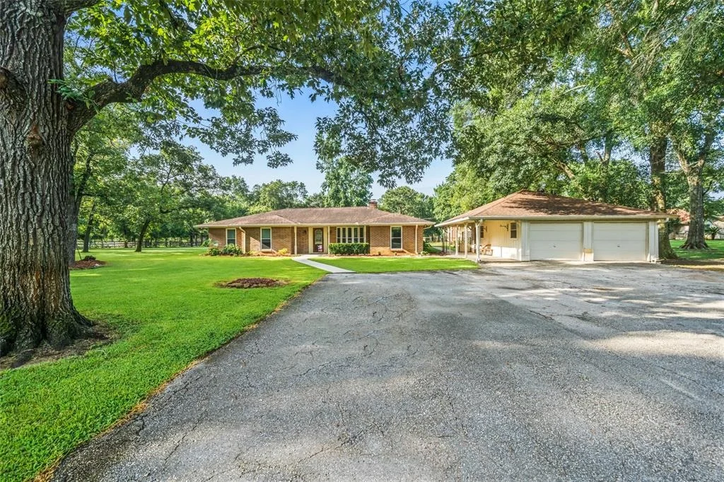 Photo of 626 Ruby Lane