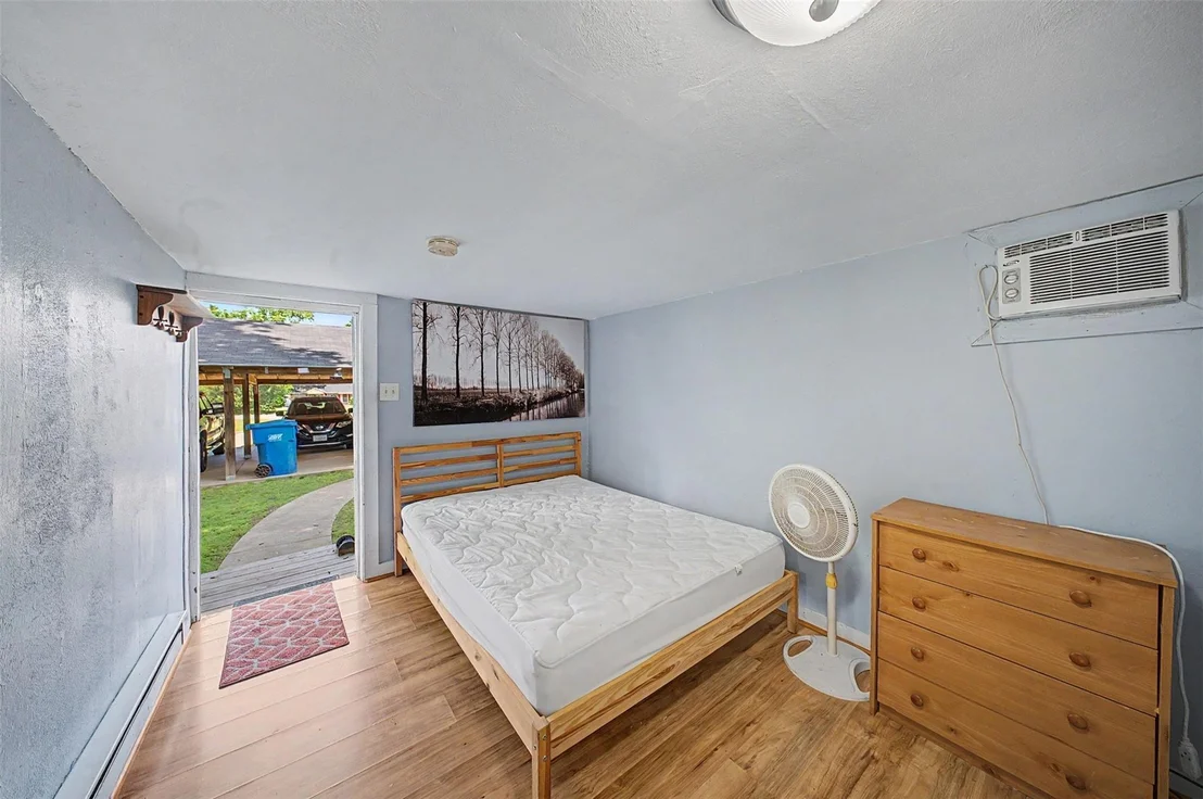 Photo of 1442 Johnson Drive
