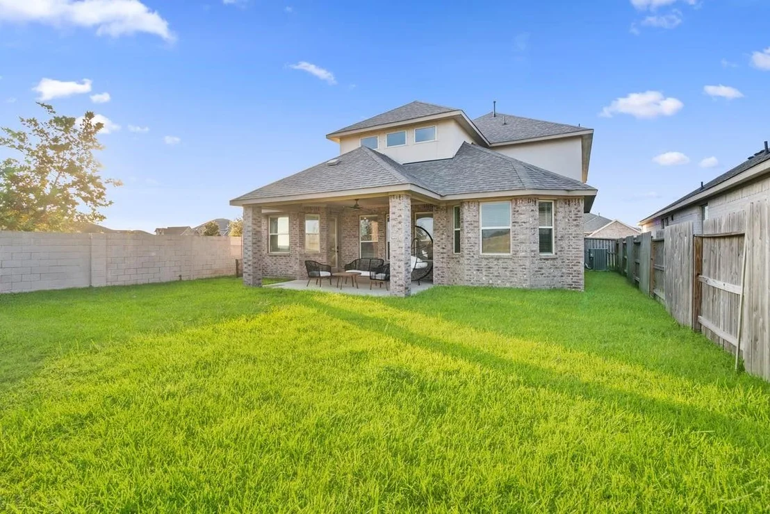 Photo of 1702 Darwin Cedar Drive