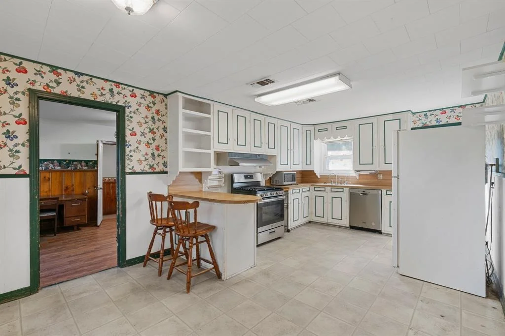 Photo of 12739 Roesler Road