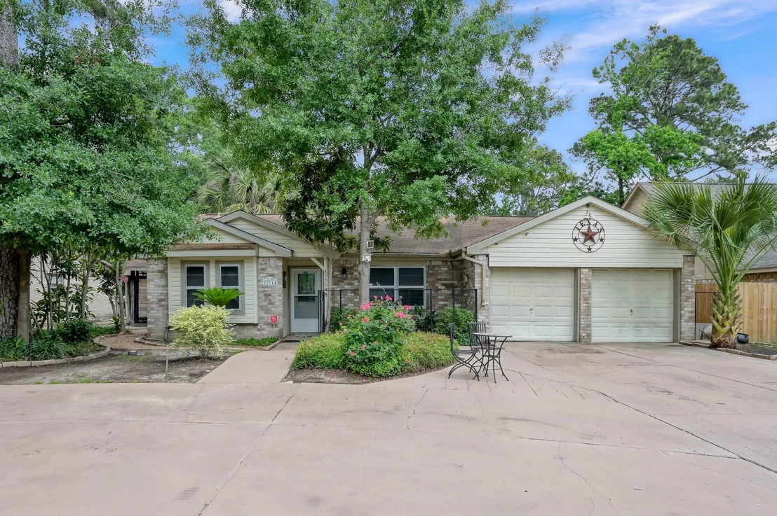 Photo of 22714 Canyon Lake Drive