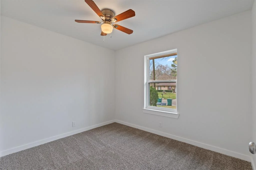 Photo of 228 N Forest Drive