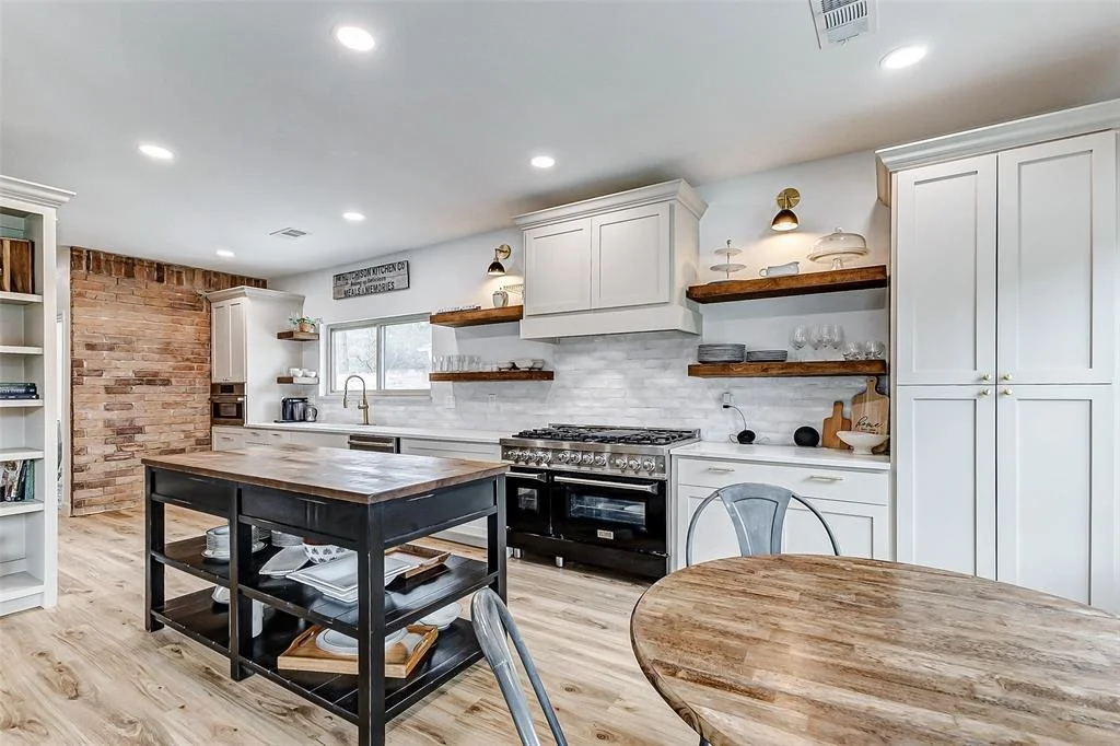 Photo of 24714 Mount Auburn Drive