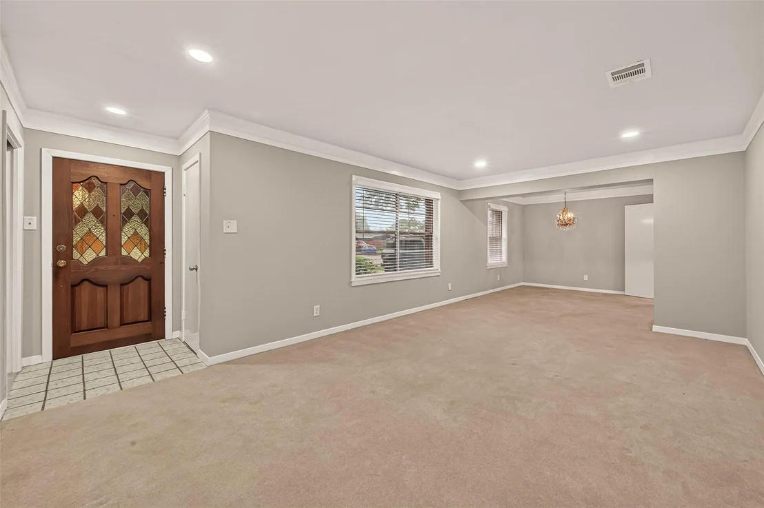 Photo of 2107 San Jacinto Drive