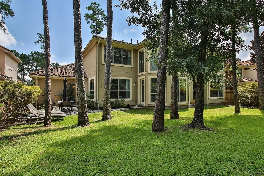 Photo of 15711 Lake Iris Drive