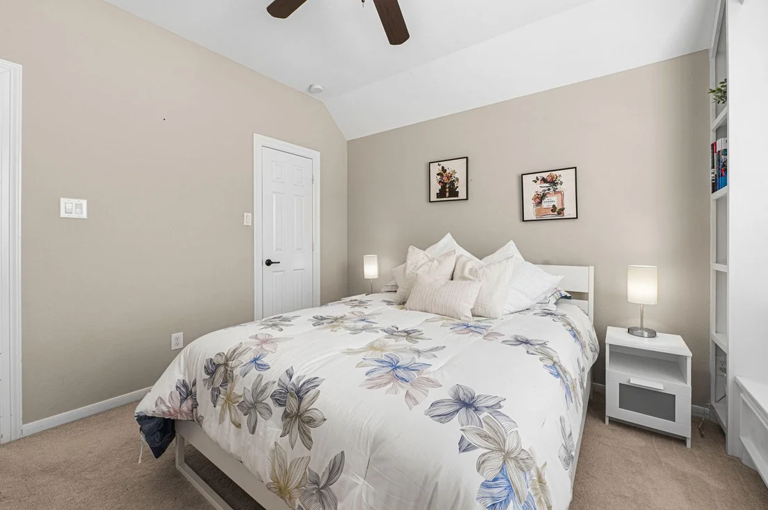 Photo of 27903 Bracken Hurst Drive
