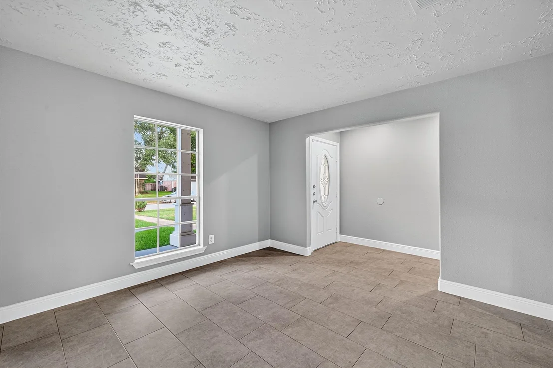 Photo of 2006 Millhouse Road