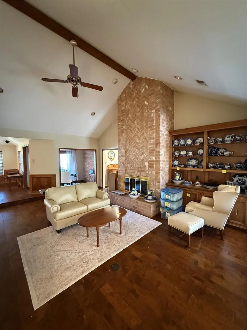 Photo of 1222 Bittersweet Drive