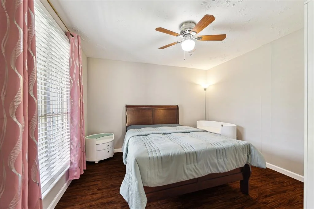 Photo of 7315 Windvine Drive