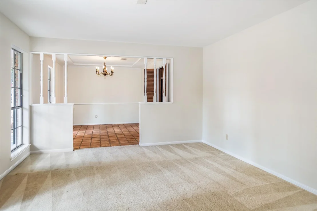 Photo of 2023 Forest Manor Drive