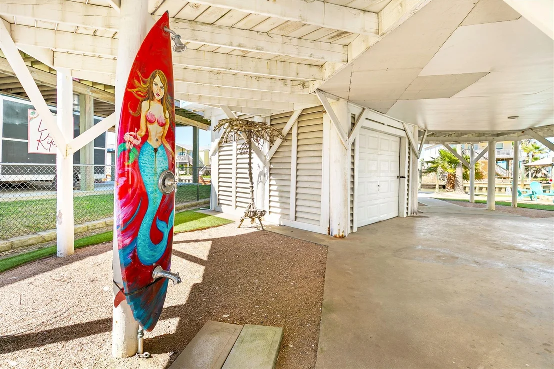 Photo of 319 Pompano Lane