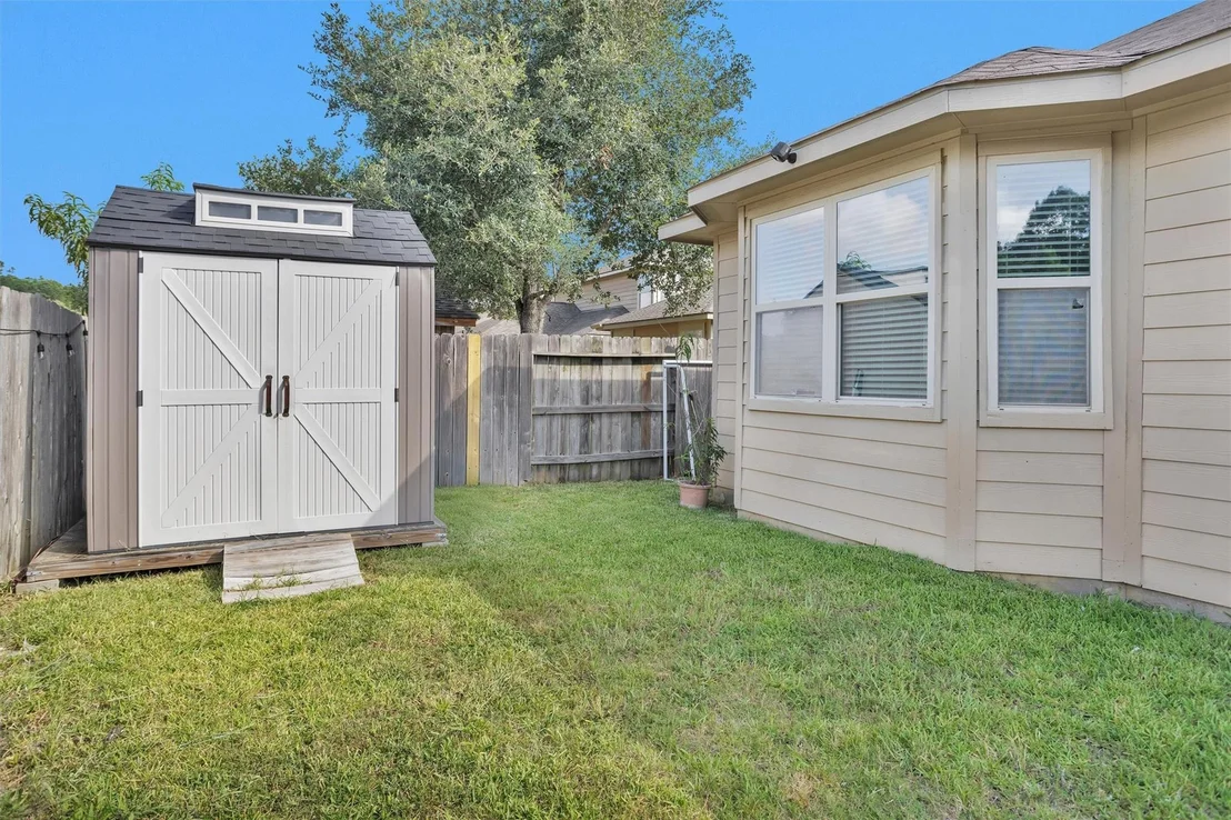 Photo of 9934 Sterling Place Drive