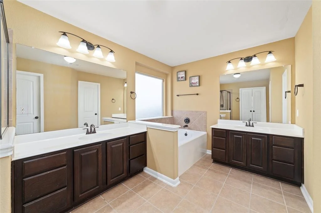 Photo of 3527 Oak Lndg