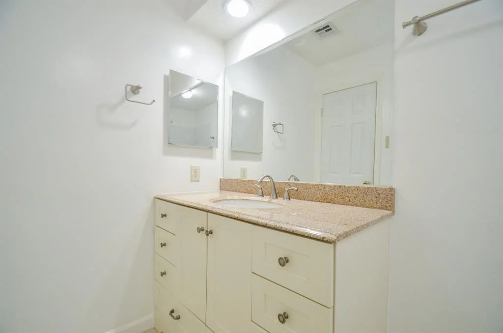 Photo of 3047 Westwick Drive