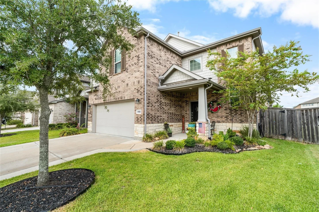 Photo of 8910 Beacon Mill Drive