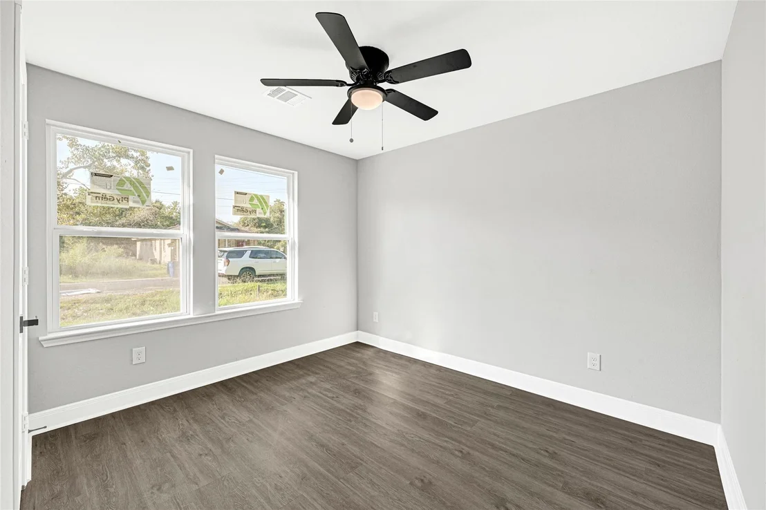 Photo of 6024 Jackson Ln