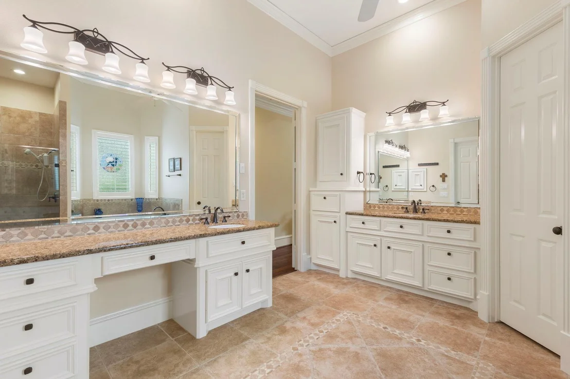Photo of 2 Snow Pond Place