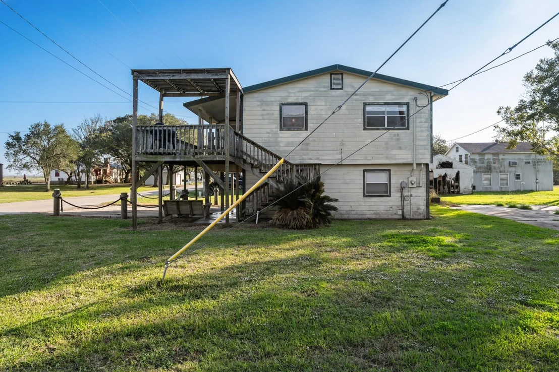 Photo of 4440 County Road 459d