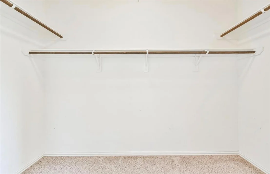Photo of 2245 Maple Point Drive N