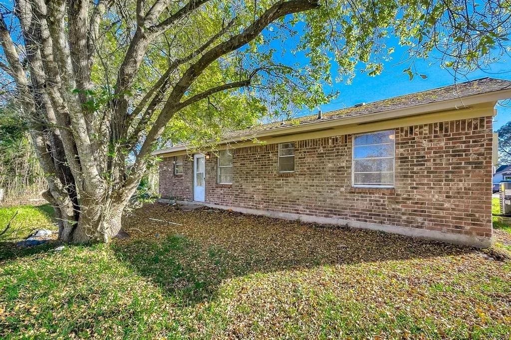 Photo of 7502 Plover Circle