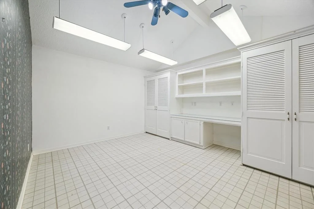 Photo of 5211 Lacreek Lane