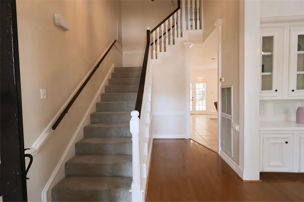 Photo of 2814 Rustic Woods Drive