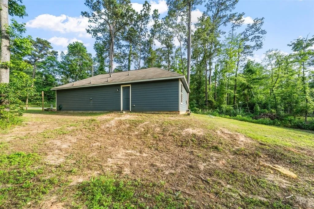 Photo of 15229 Travis Lane