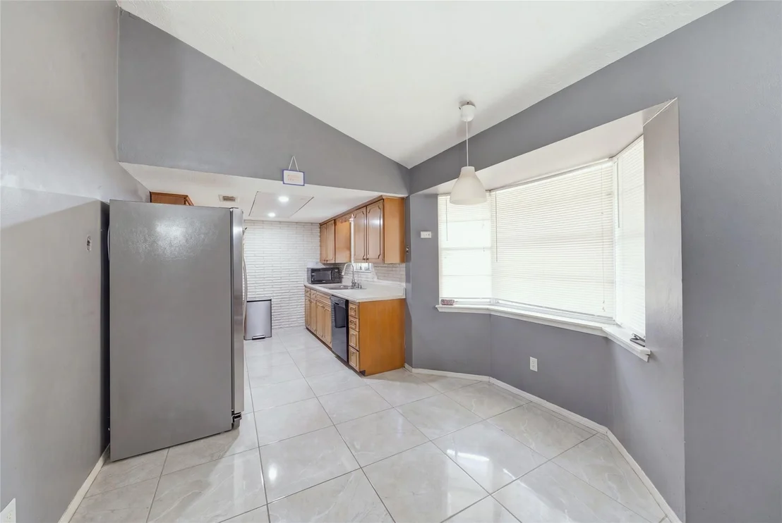 Photo of 5915 Black Maple Lane