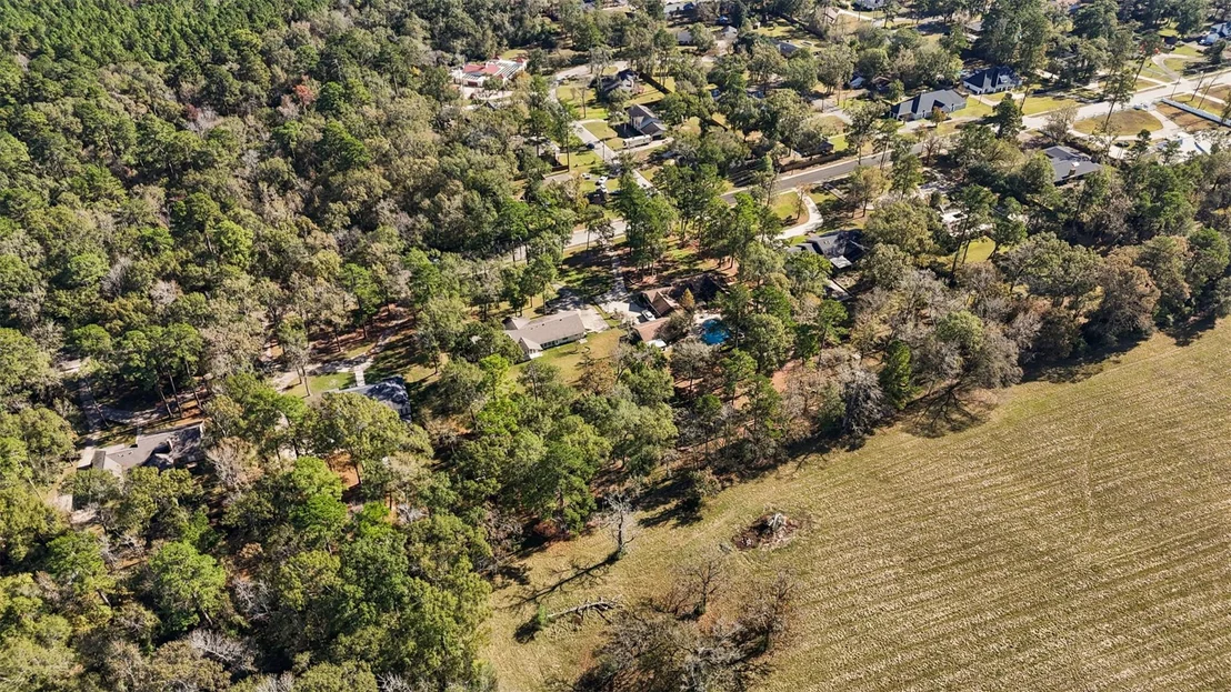 Photo of 1204 Live Oak Lane