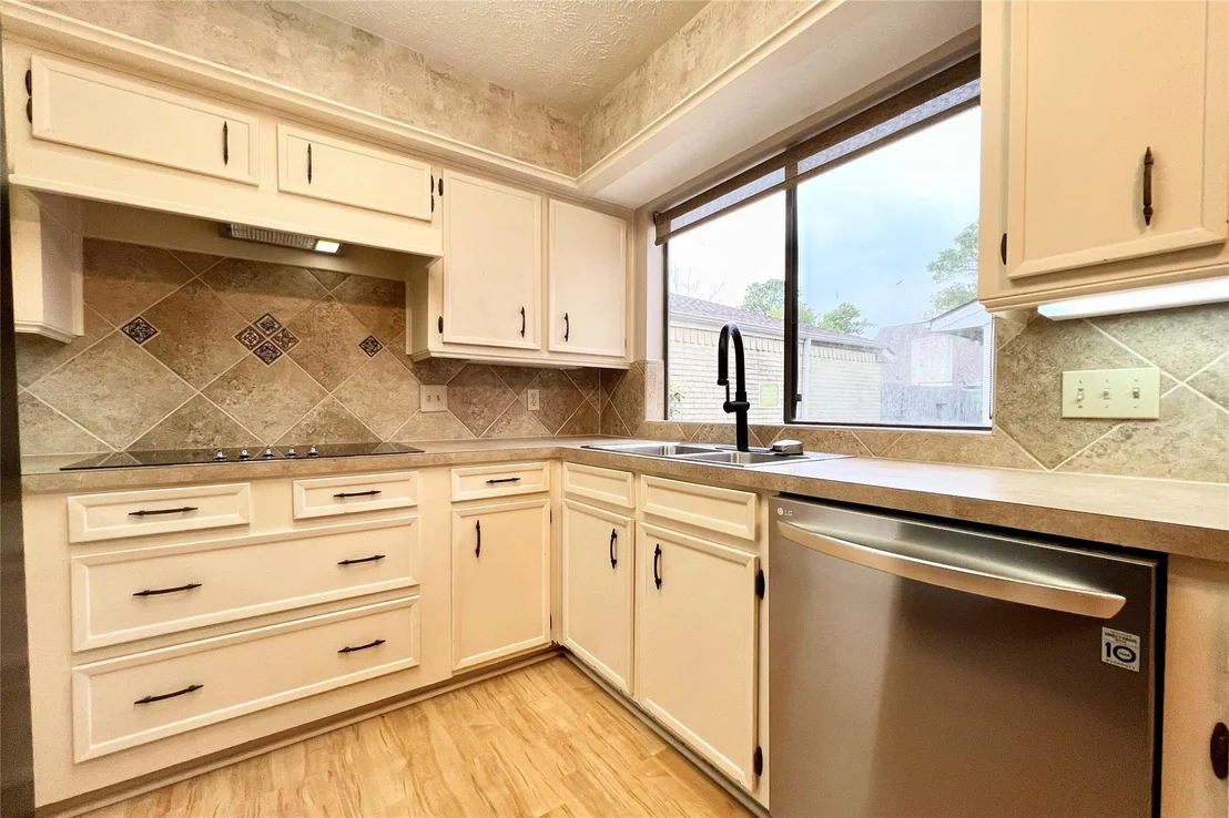 Photo of 11954 Brook Meadows Lane