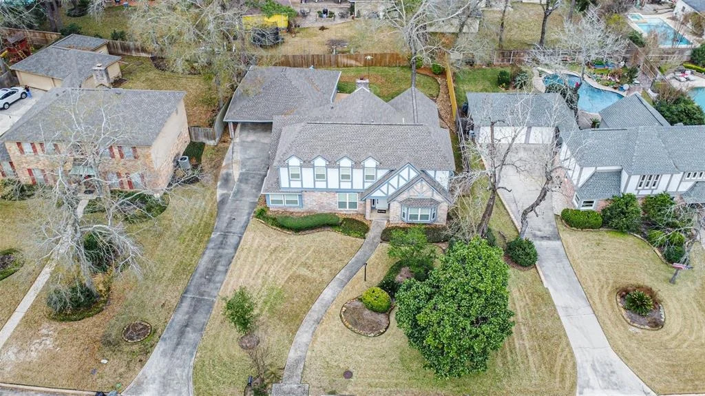 Photo of 6210 Meadowtrace Drive
