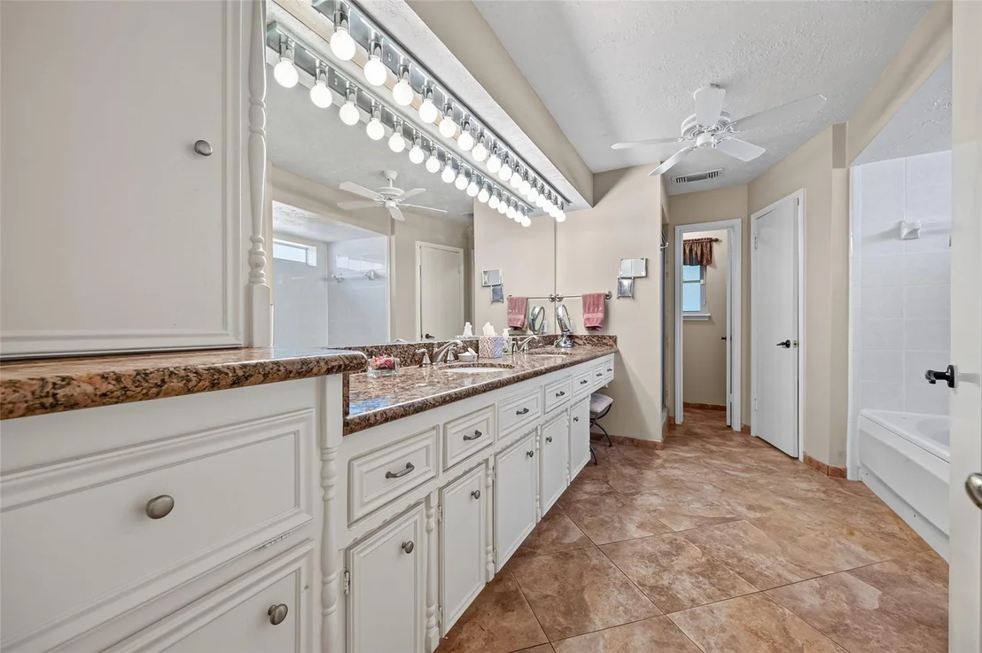 Photo of 18715 White Candle Drive