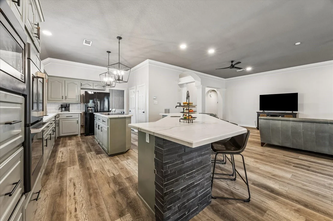 Photo of 2313 Augusta Drive