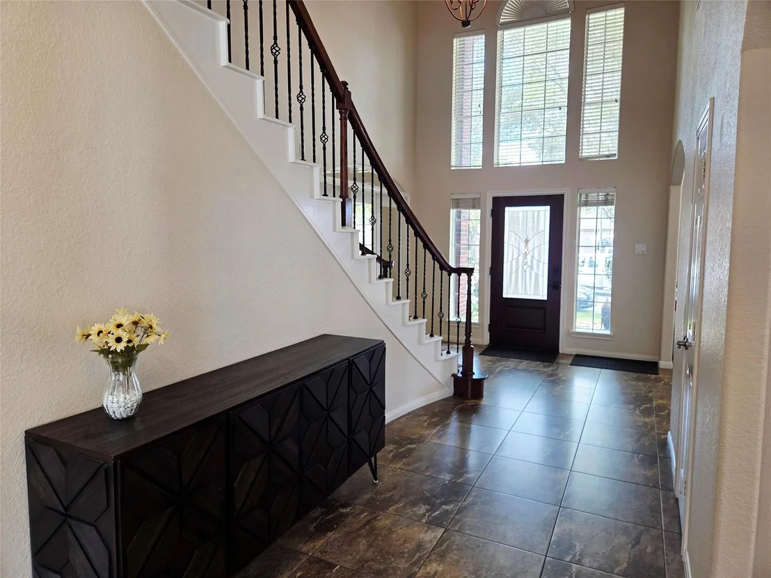 Photo of 6010 Foxland Court