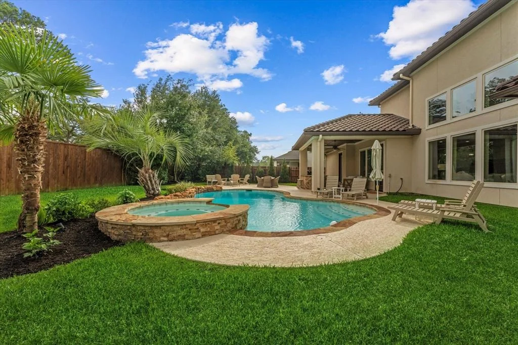 Photo of 5823 Stratton Woods Drive
