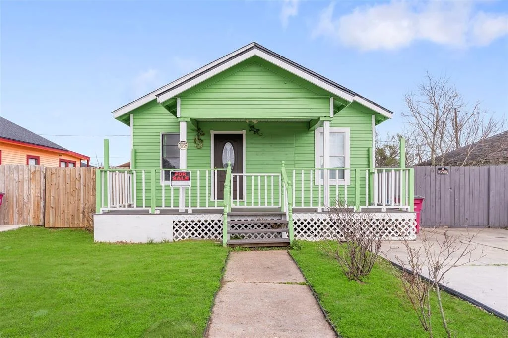 Photo of 710 W 5th Street