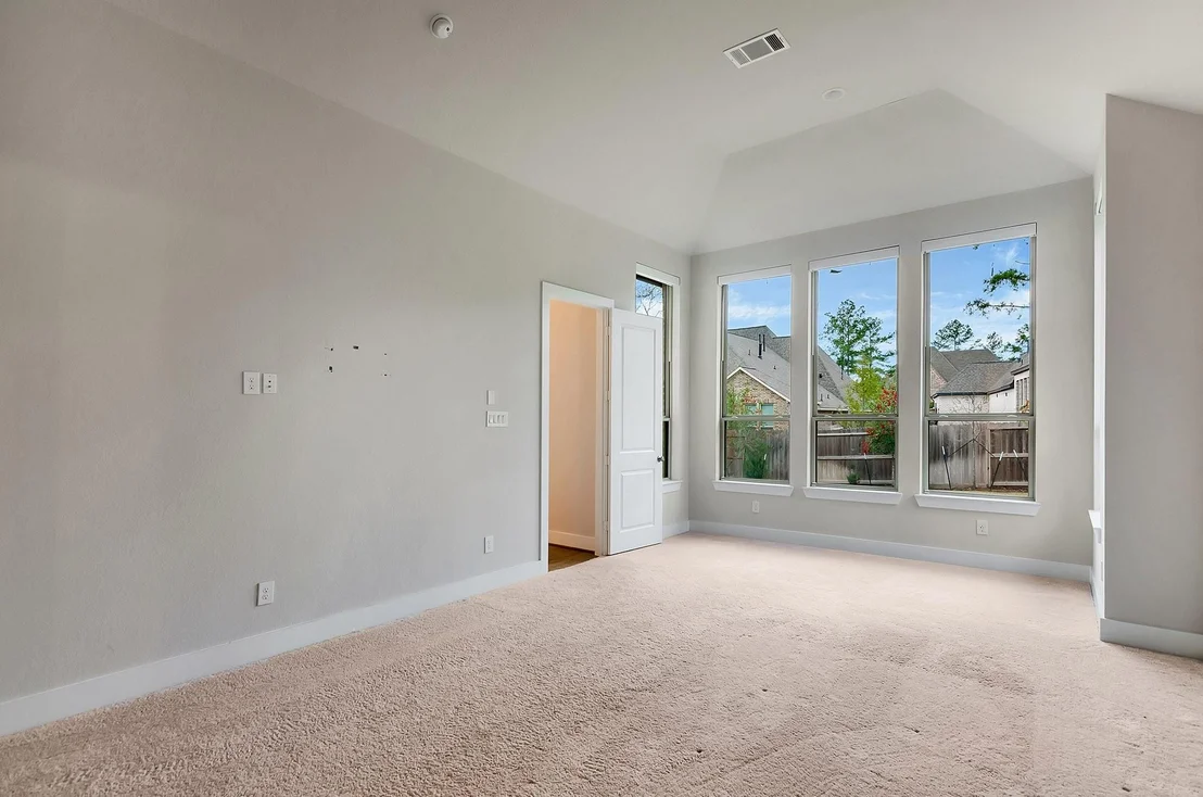Photo of 279 Rivus Overlook