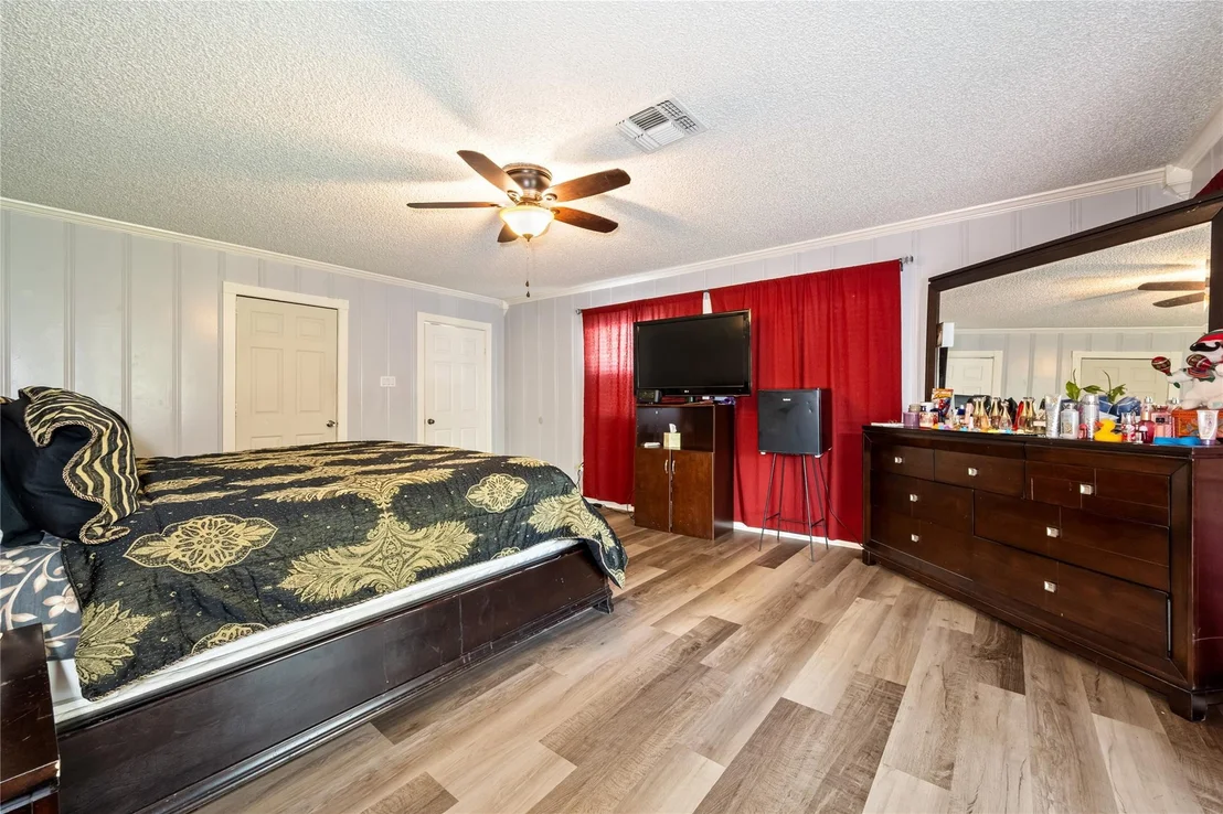 Photo of 2705 Cedar Drive