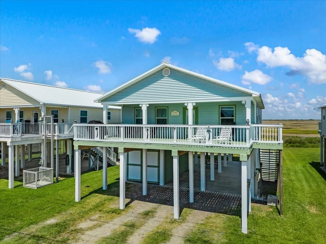 Photo of 2927 Blue Water Highway