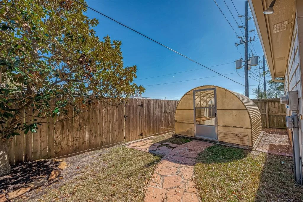 Photo of 16806 Windypine Drive
