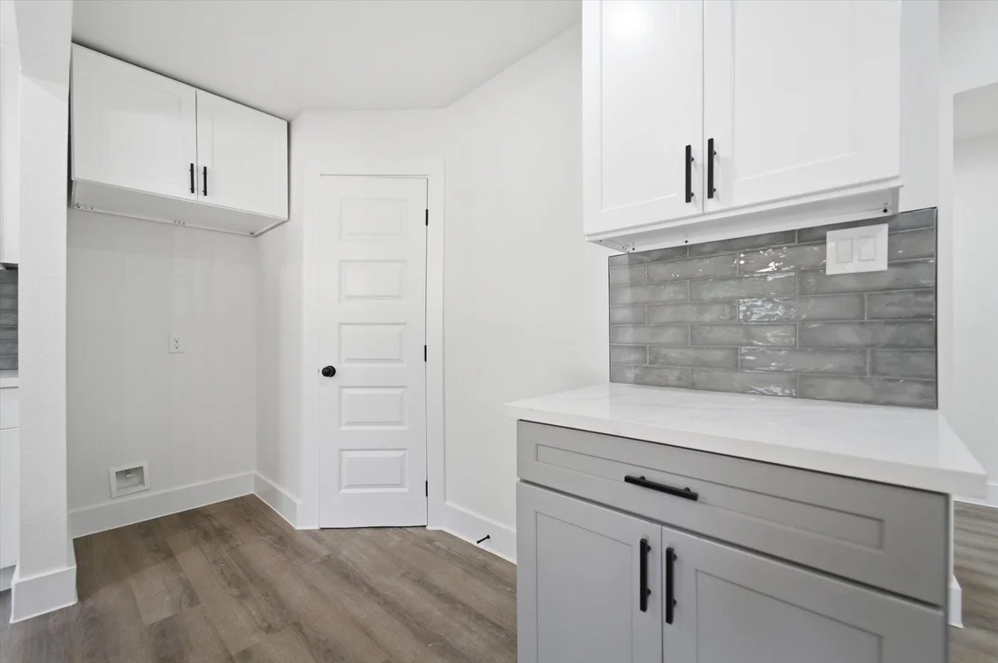 Photo of 5123 Willow Glen Drive