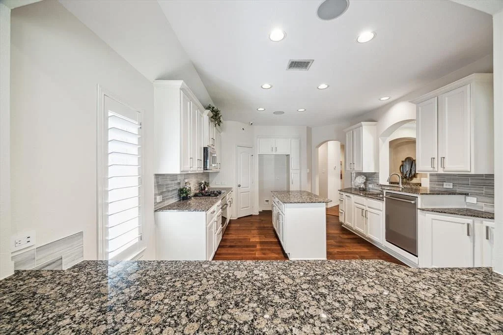 Photo of 703 Doscher Lane